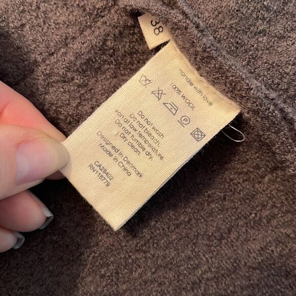 Charcoal Gray Wool Vest - Picture 10 of 10